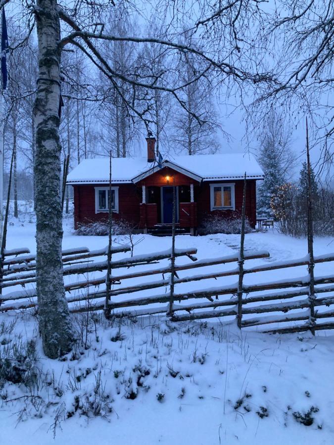 Trevlig Stuga Med Endast 300 M Till Dalaelven. Villa Rudo Buitenkant foto