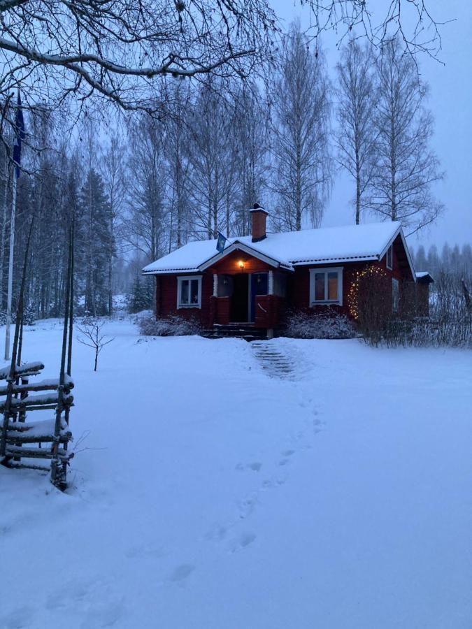 Trevlig Stuga Med Endast 300 M Till Dalaelven. Villa Rudo Buitenkant foto